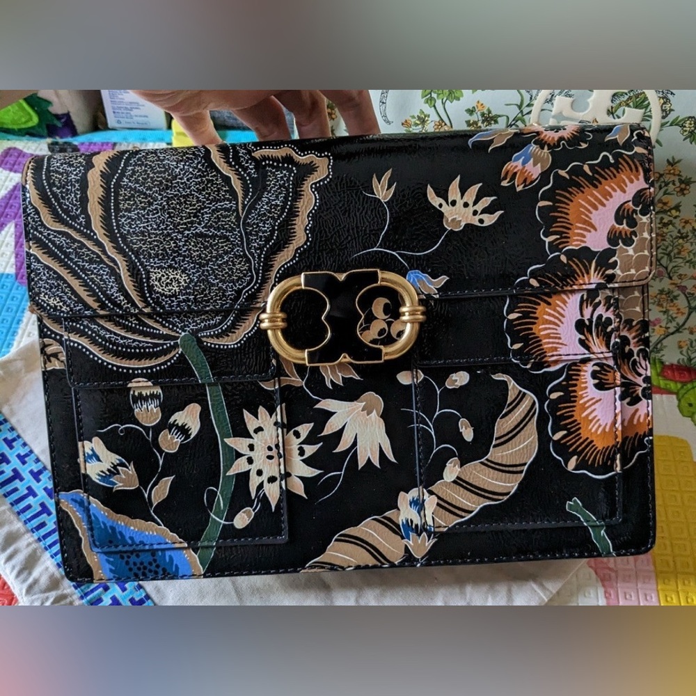 Tory Burch Black Floral Bag with Gold Chain - Picture 2 of 13